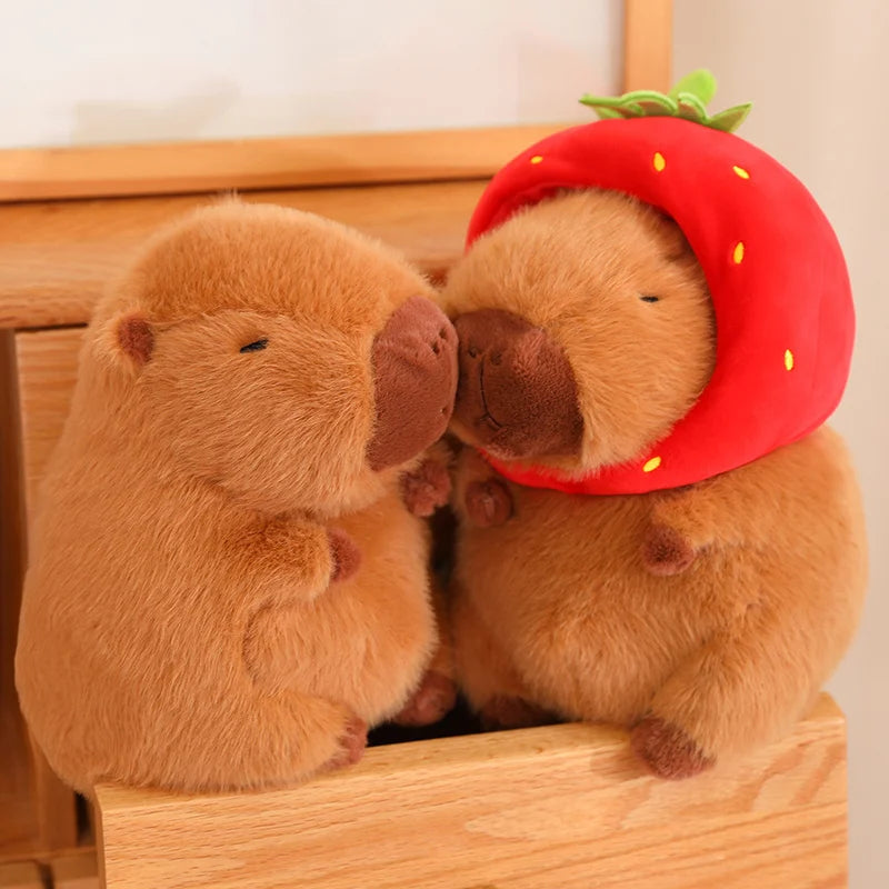 Capybara, Strawberry Pet